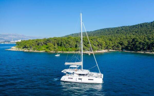 Lagoon 46 Adrion