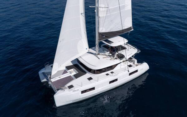 Lagoon 46 Aura