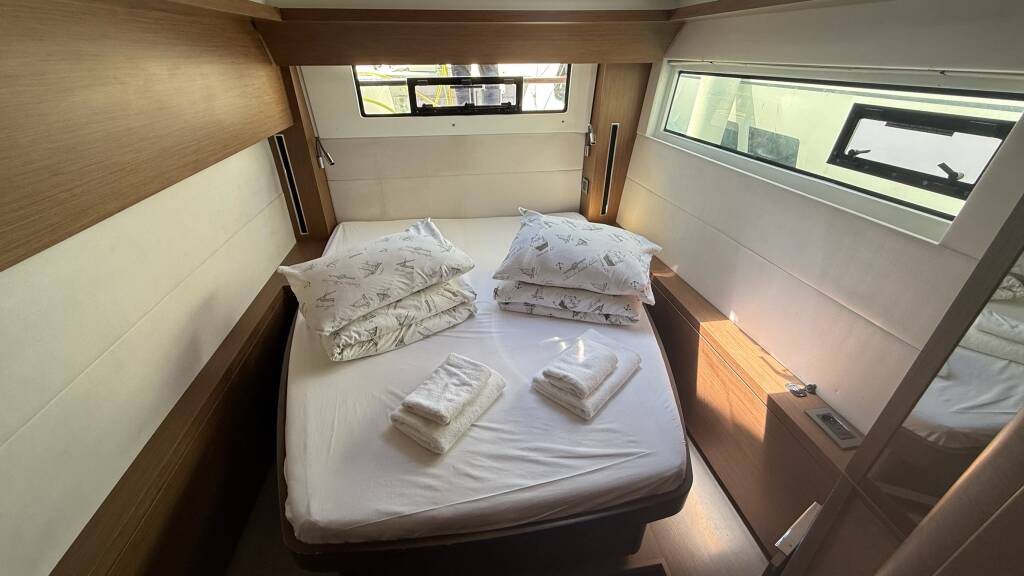 Lagoon 50 Sail La Vie