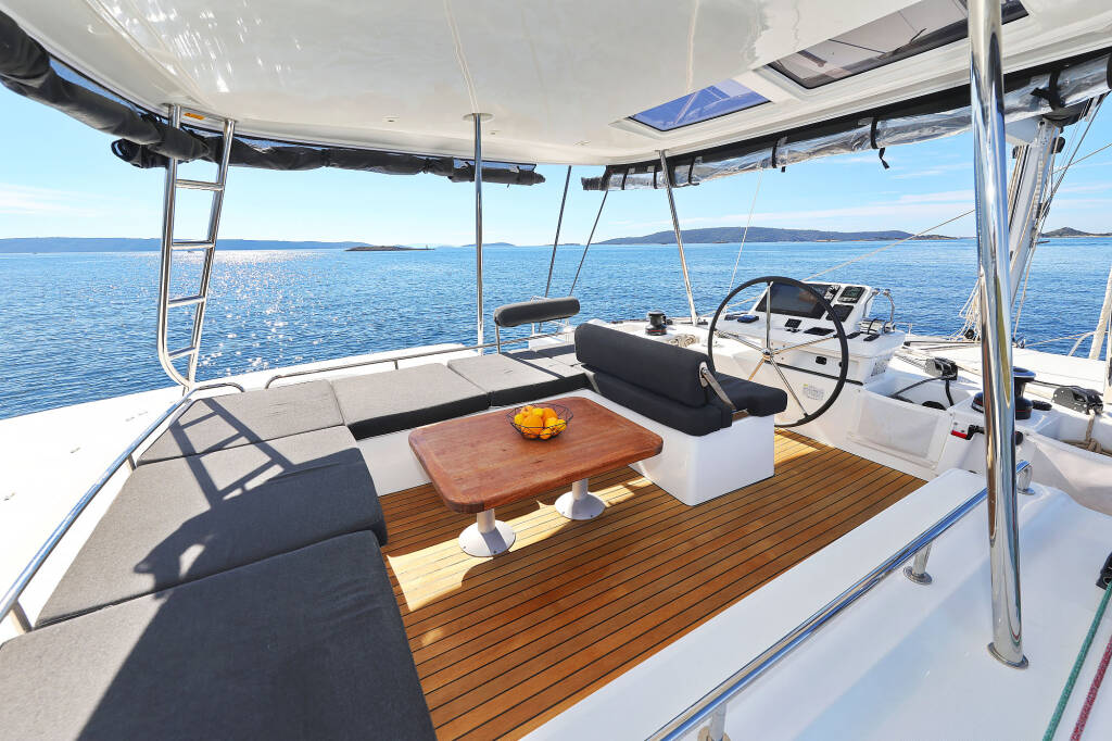 Lagoon 51 Maestro