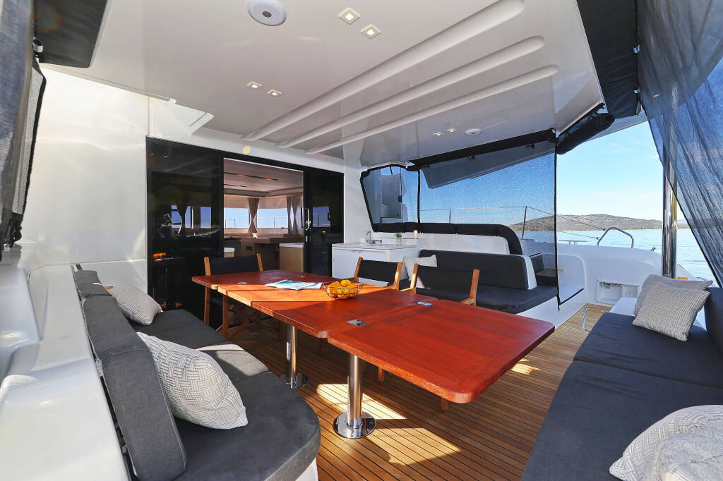 Lagoon 51 Maestro