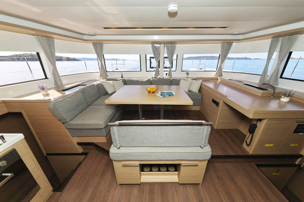 Lagoon 51 Maestro
