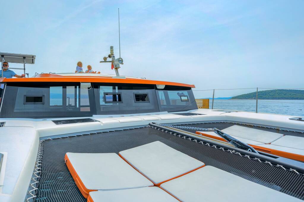 Luna 47 Power Orange