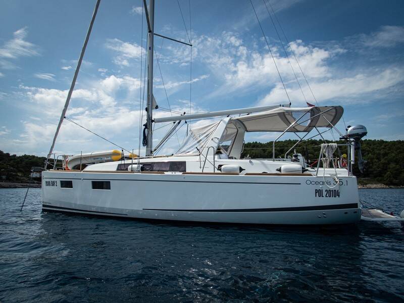 Oceanis 35.1 Maya Bay 2