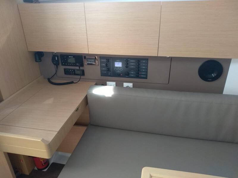 Oceanis 35.1 Maya Bay 2