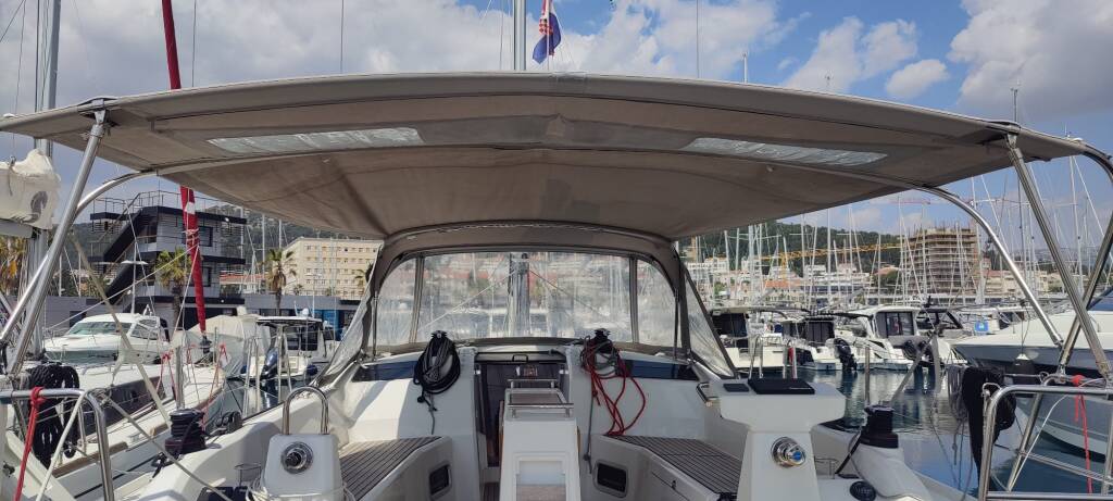 Oceanis 37.1 Breeze