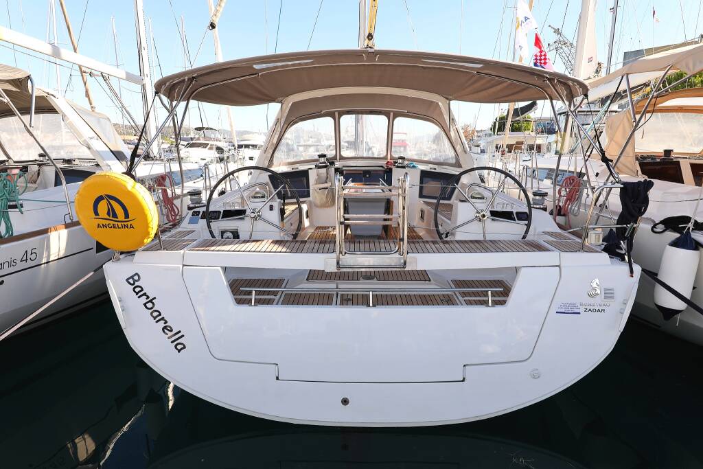 Oceanis 45 Barbarella