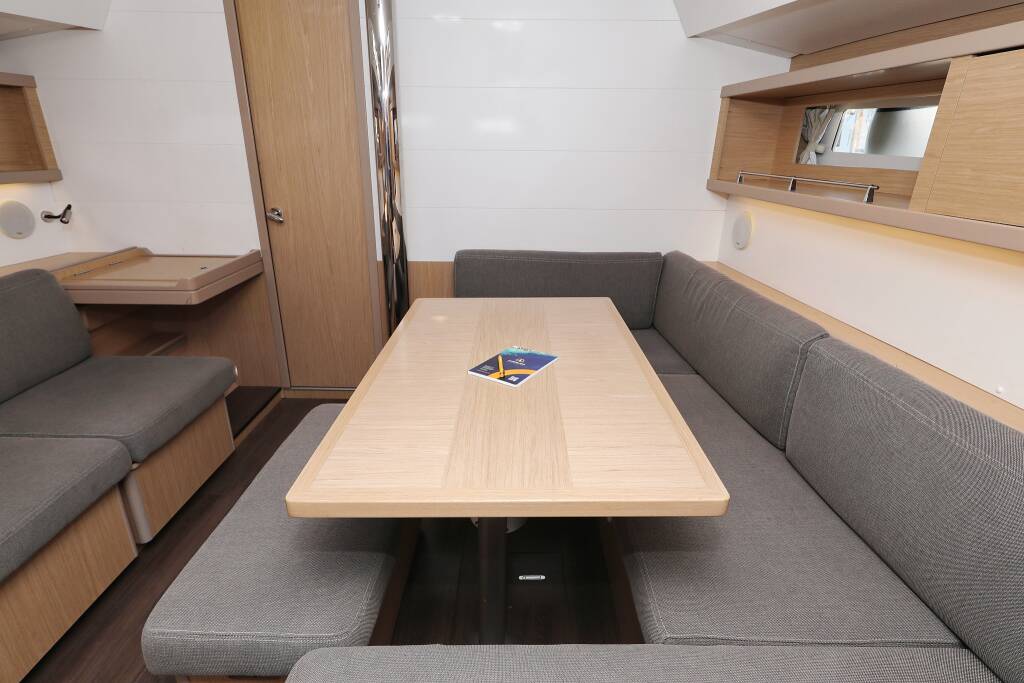 Oceanis 45 Barbarella
