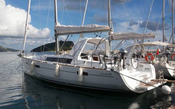 Oceanis 45 Twist