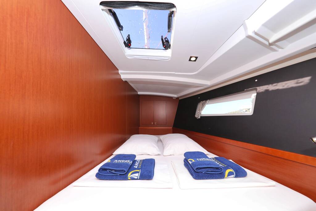 Oceanis 45 Barbarella II