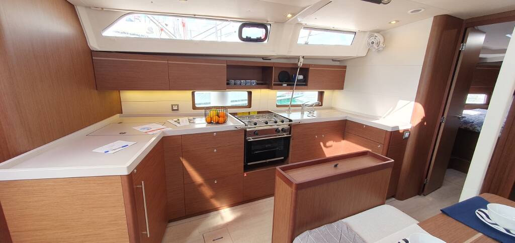 Oceanis 46.1 Dommie