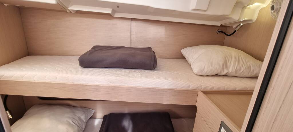 Oceanis 46.1 Entre Deux Poles