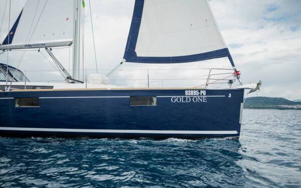 Oceanis 48 Gold One 