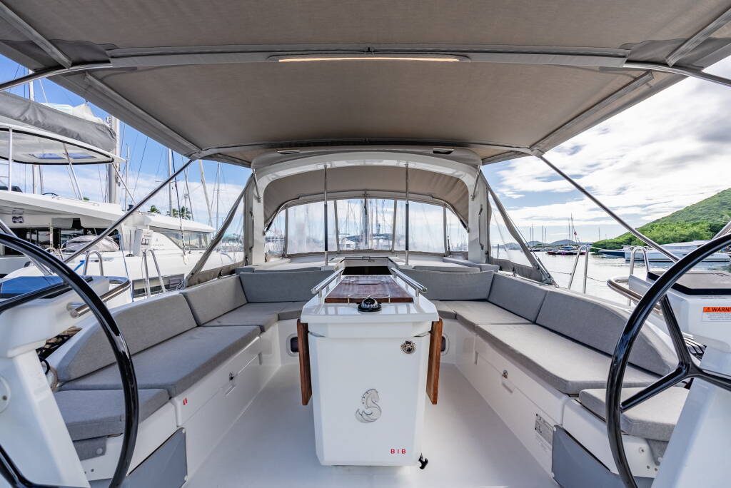 Oceanis 51.1 Sunday Girl