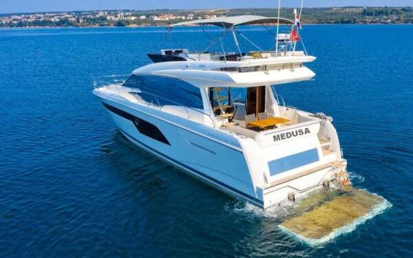 Prestige 520 Medusa