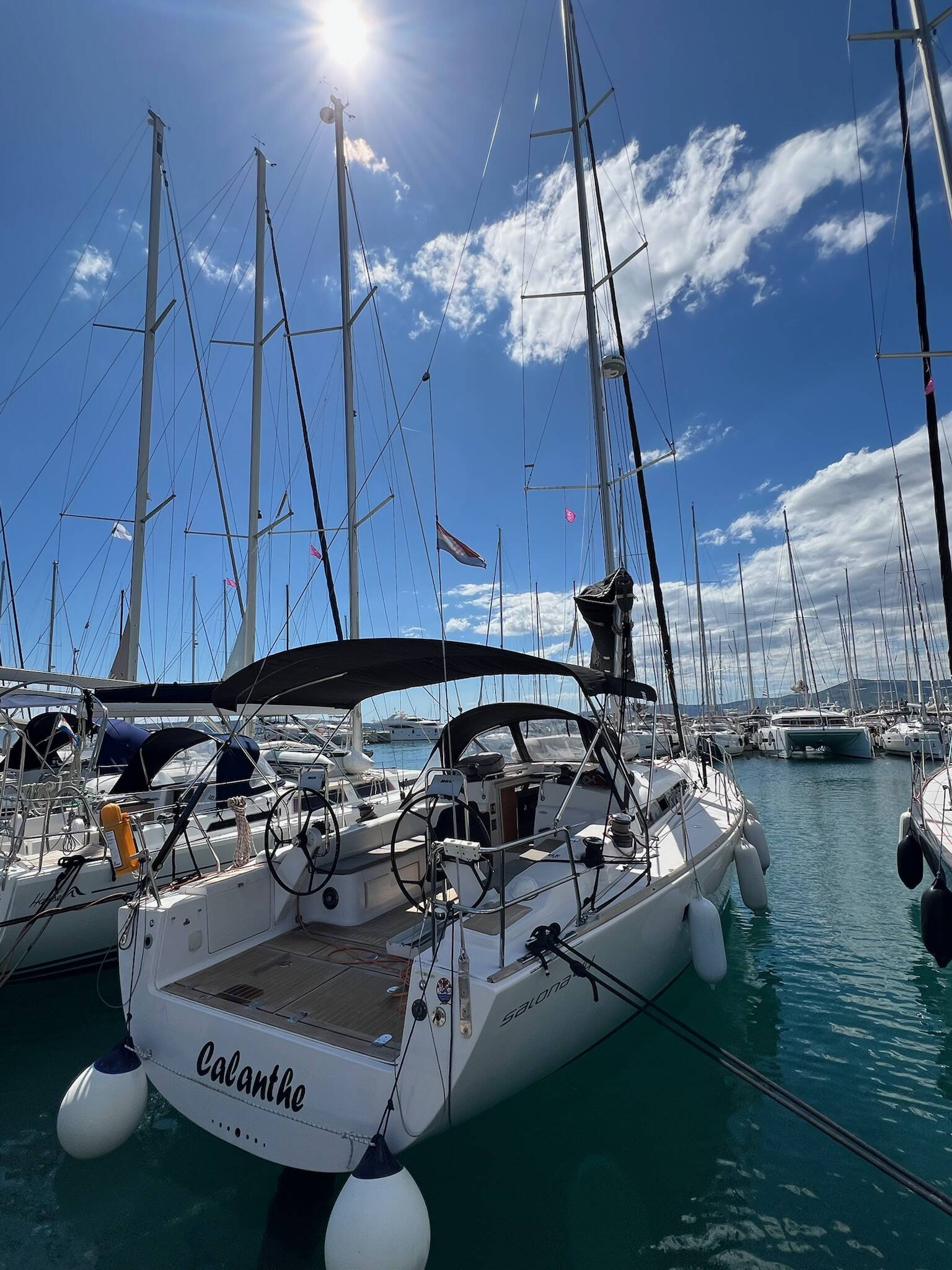 Salona 44 Calanthe