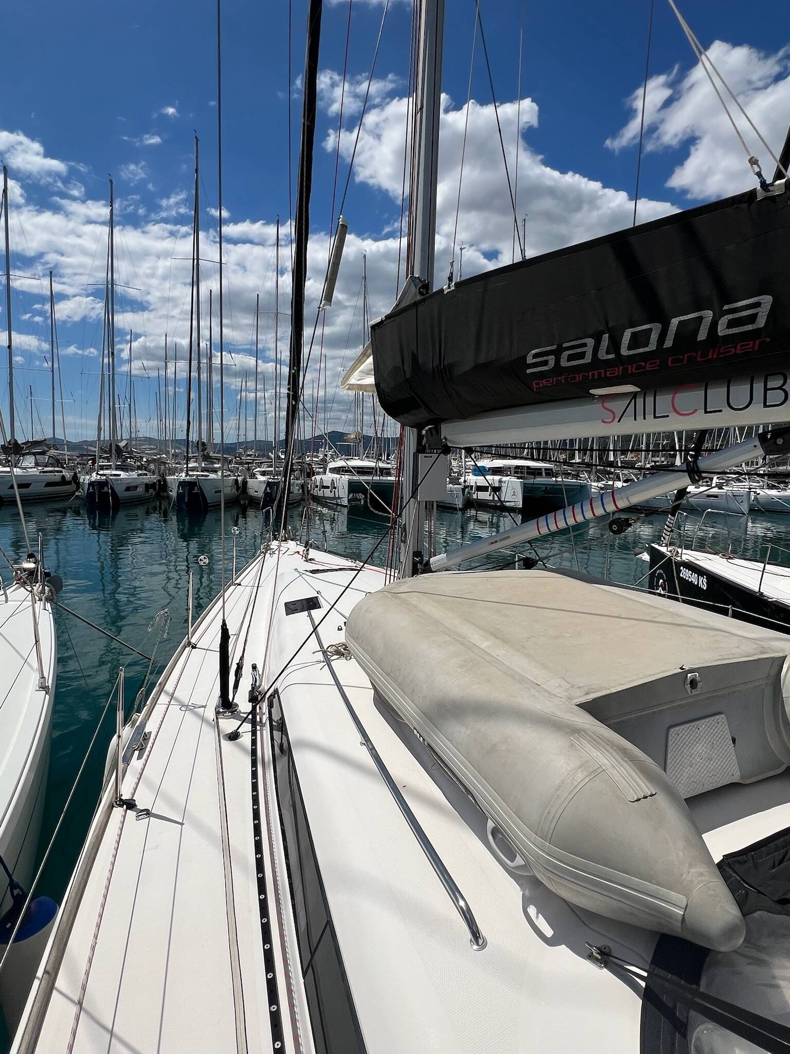 Salona 44 Calanthe