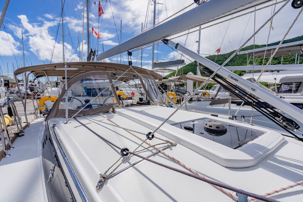 Sun Odyssey 349 Minx