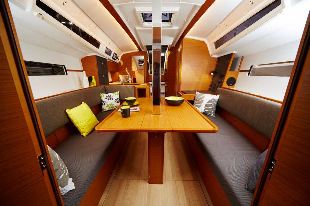 Sun Odyssey 349 Mia