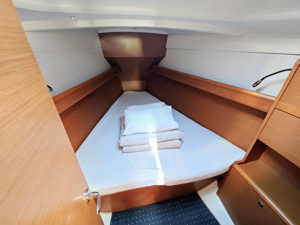 Sun Odyssey 379 Soprano