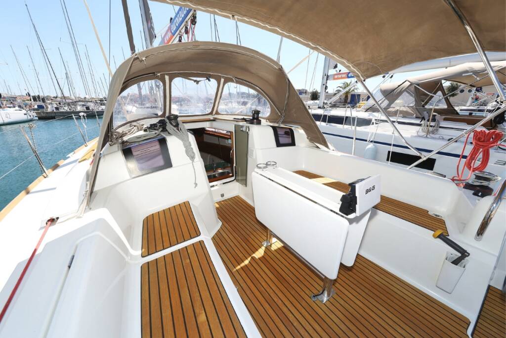 Sun Odyssey 389 Eol