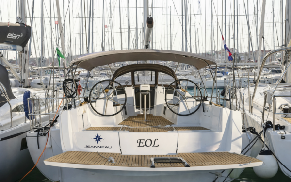 Sun Odyssey 389 Eol