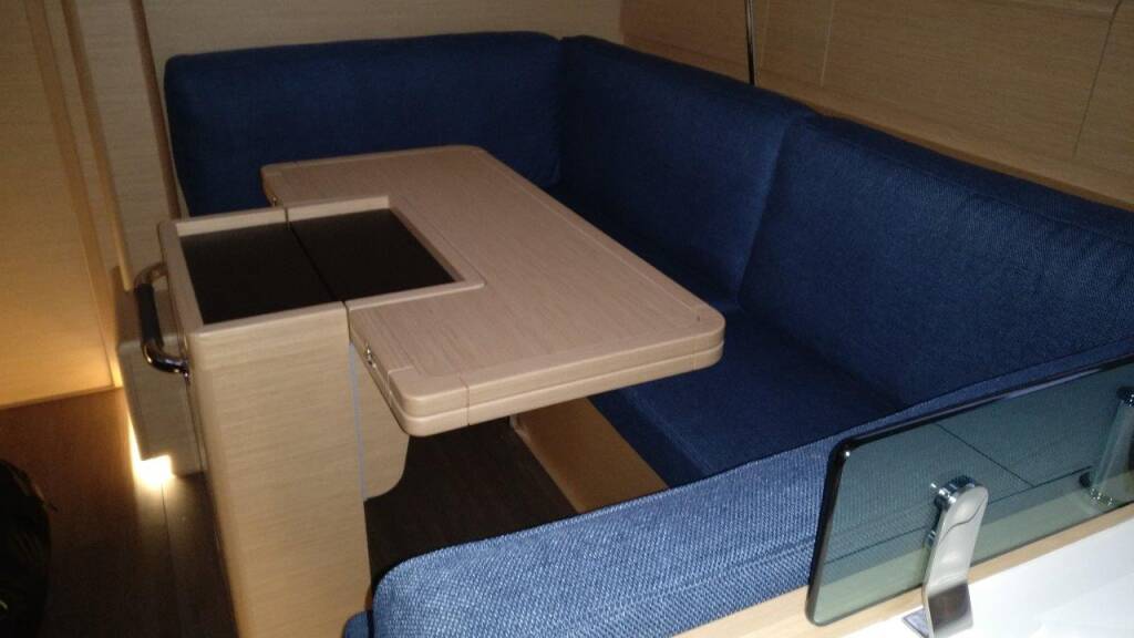 Sun Odyssey 419 Tumbleweed