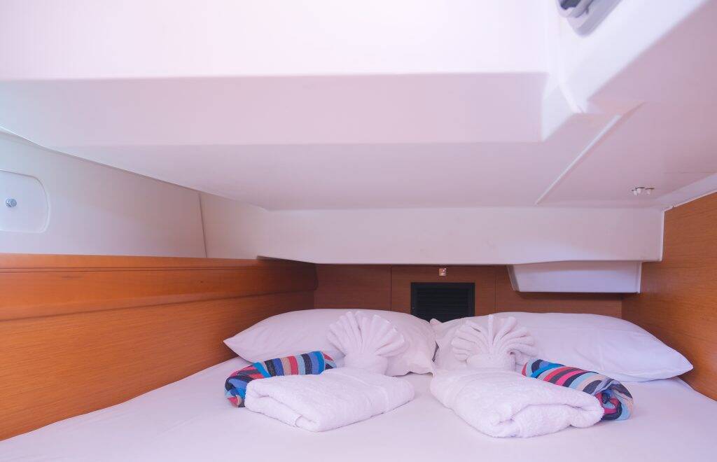 Sun Odyssey 419 Makin Memories