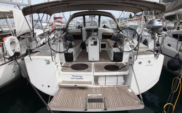 Sun Odyssey 440 Tommy
