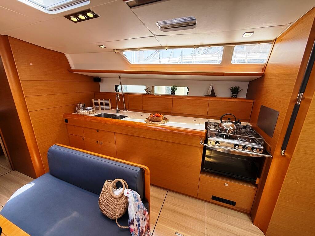Sun Odyssey 469 Kefi
