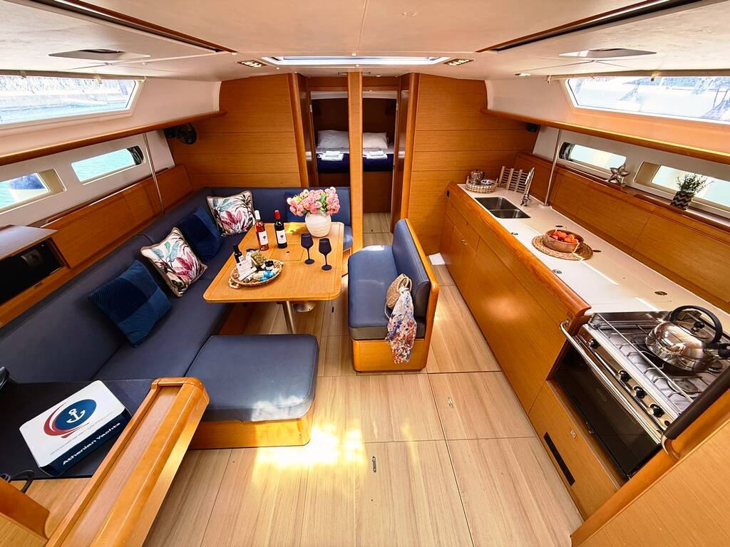 Sun Odyssey 469 Kefi