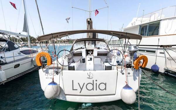 Sun Odyssey 490 Lydia