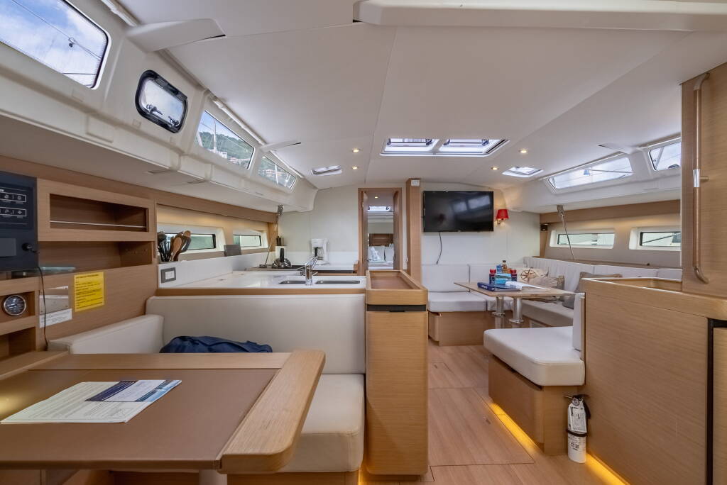 Sun Odyssey 490 After Physics