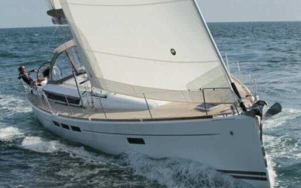 Sun Odyssey 509 Achilles