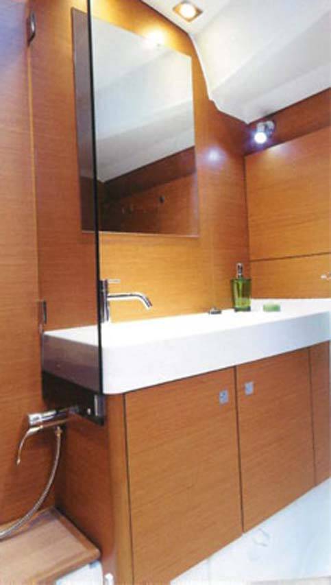 Sun Odyssey 519 Alf