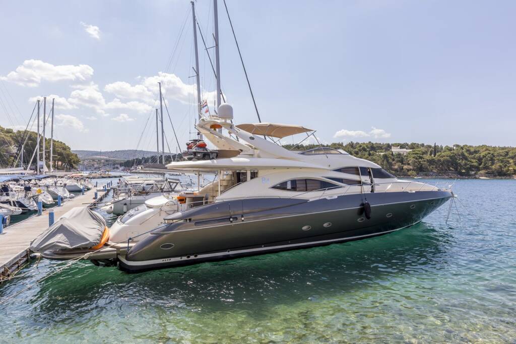 Sunseeker Manhattan 84 Skywater