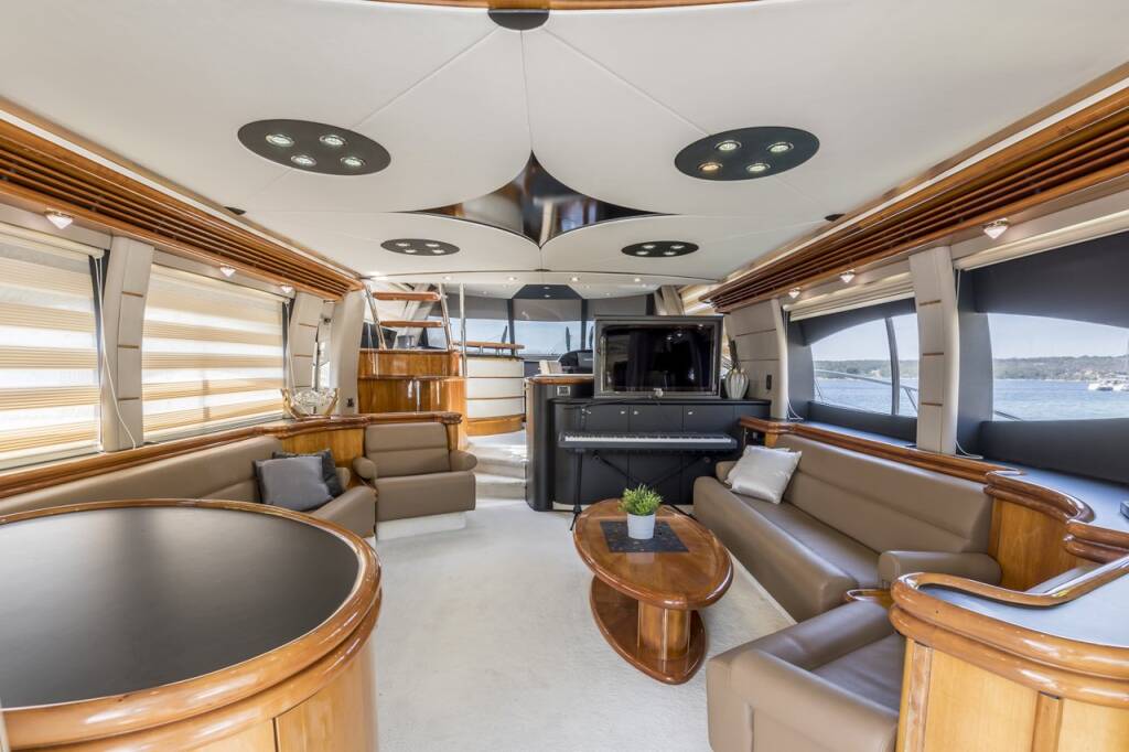 Sunseeker Manhattan 84 Skywater