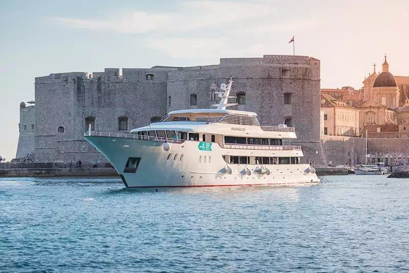 Avangard Croatia Cruise Deluxe Superior Mini Cruiser