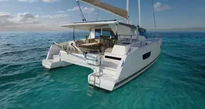 Fountaine Pajot Lucia 40