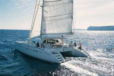 Lagoon 570 Crewed