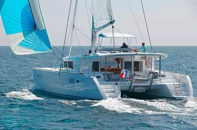 Catamaran Lagoon 450 