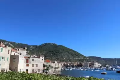 Komiza, Vis