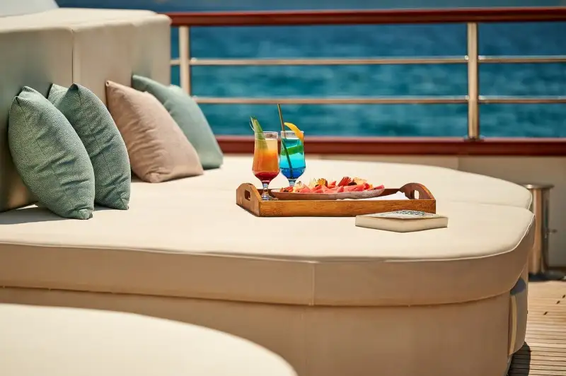 Corsario Luxury Yacht 