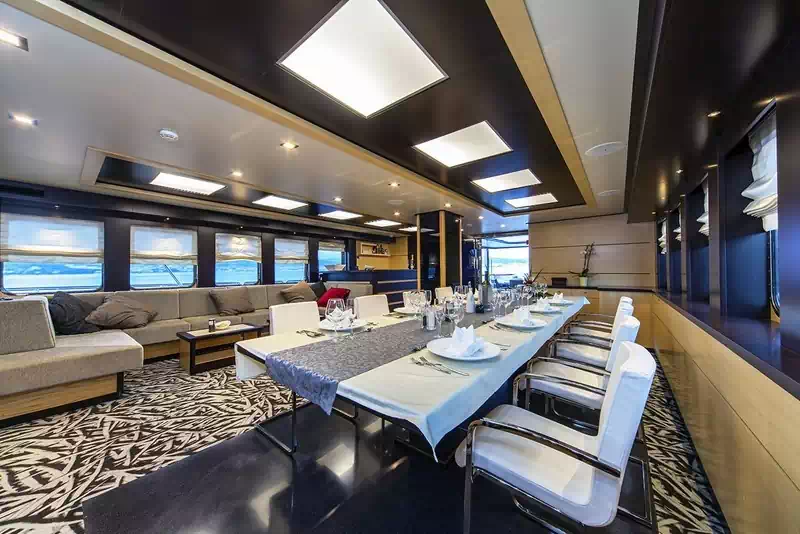 Navilux Luxury Yacht 