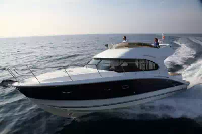 Beneteau Antares 42