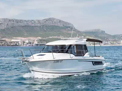 Jeanneau Merry Fisher 795