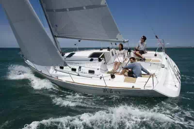 Beneteau First 31.7