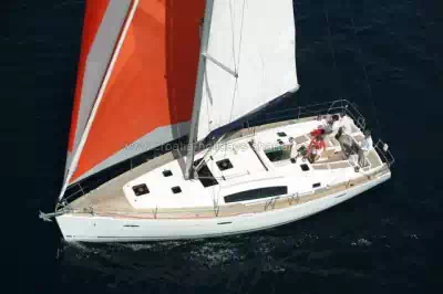 Beneteau Oceanis 43